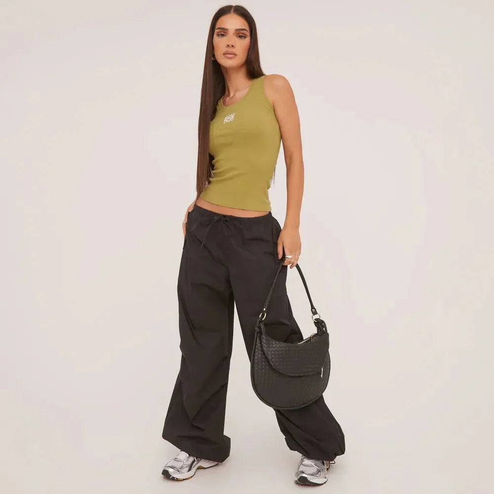 GR | Ribbed tank top with delicate embroidery