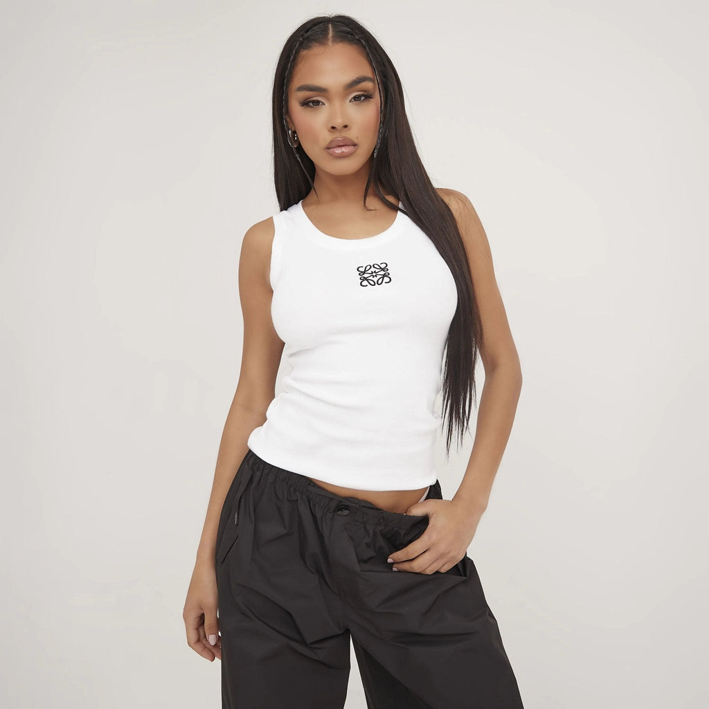 GR | Ribbed tank top with delicate embroidery