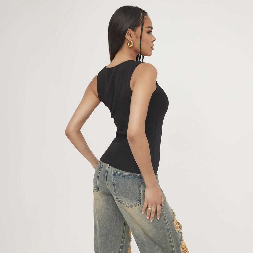 GR | Ribbed tank top with delicate embroidery
