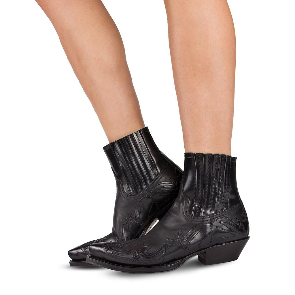 GR | Leather cowboy boots
