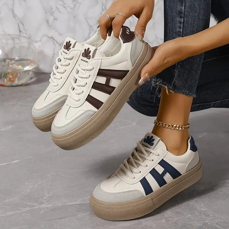 GR | Comfortable sneakers for women with a modern design and high quality