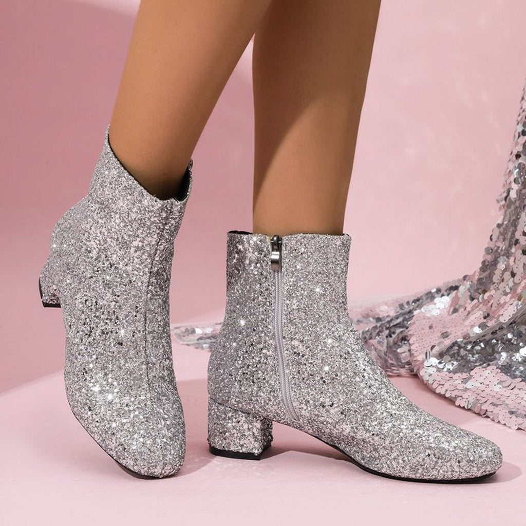 GR | Fashionable ankle boot with block heel and side zipper