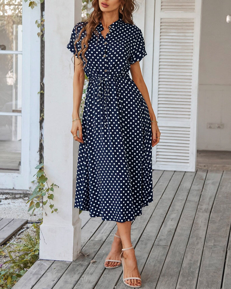 GR | Kleid mit Gepunktetem Kordelzug und Knopfleiste
