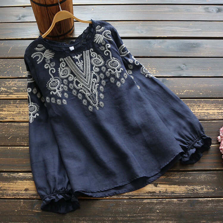 GR | Embroidered crew neck shirt