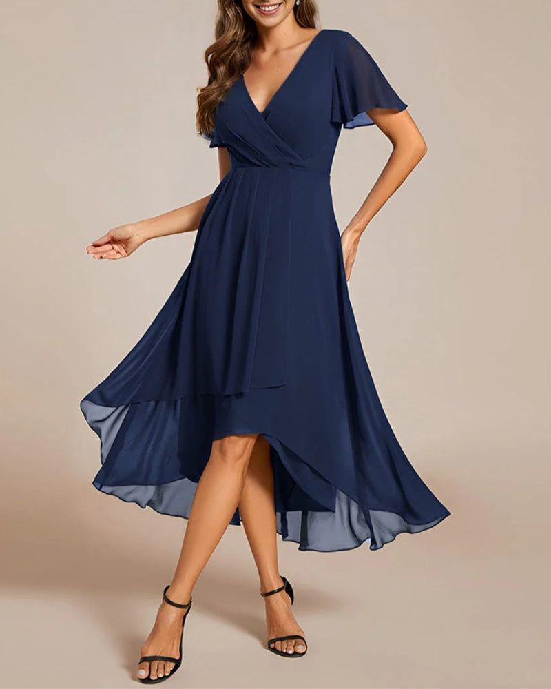 GR | Kleid mit V-Ausschnitt und Rüschenärmeln