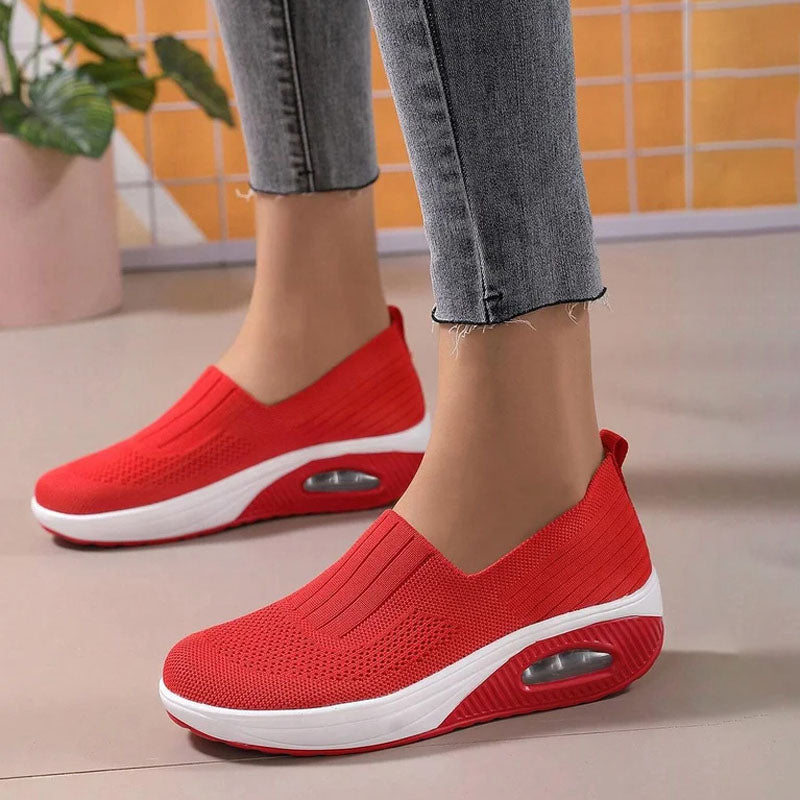 GR | Breathable Slip-on Sneakers with Ergonomic Sole for Women