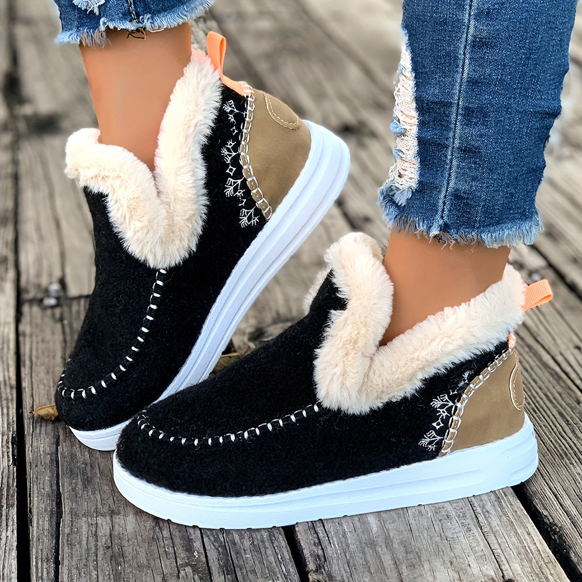 GR | Cozy winter slippers for women: fleece lining, PU sole and soft fabric construction