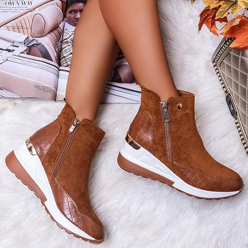 GR | Fashionable ankle boots