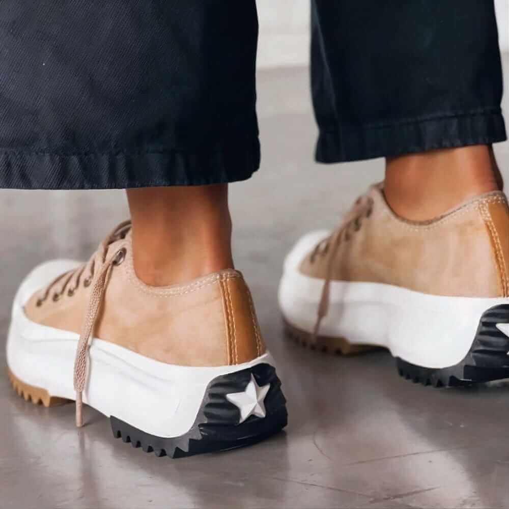 GR | Comfortable shock-absorbing sneakers
