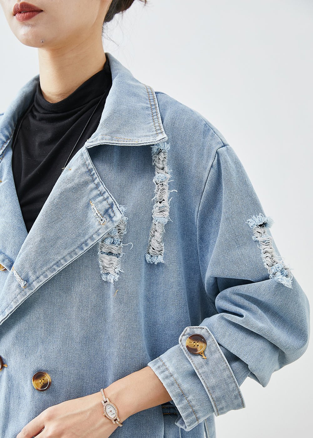 GR | Feminine elegance in a women's denim coat - Winter season 2024 