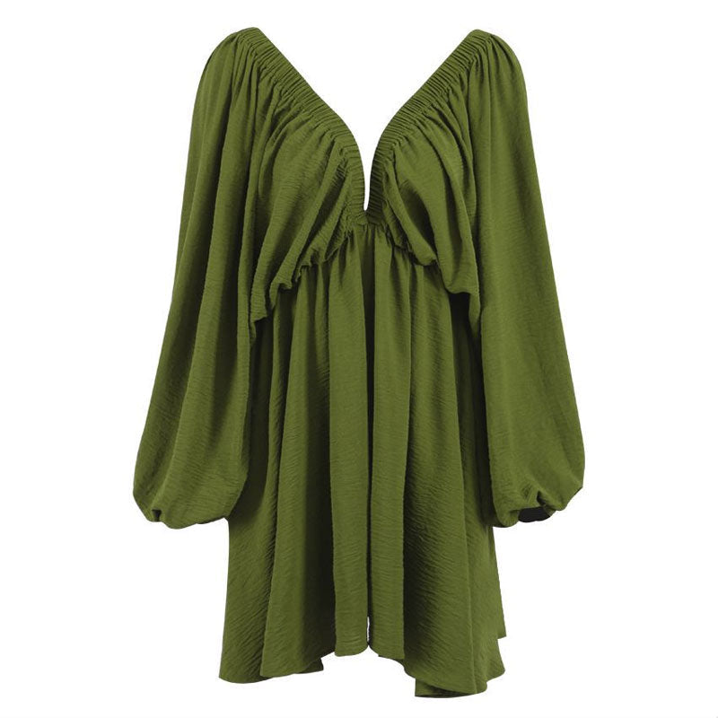 GR | Gerafftes Minikleid mit Schmetterlingsärmeln