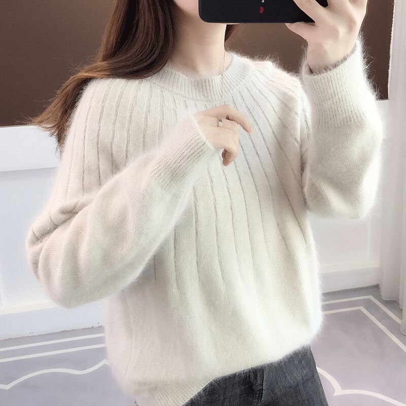 GR Sweater | Elegant soft sweater for women