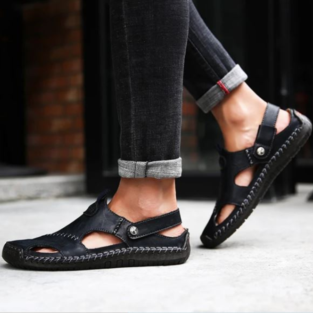 GR | Elegant leather sandals