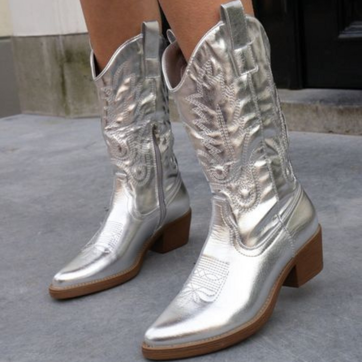 GR | Cowboy boots for the Wild West