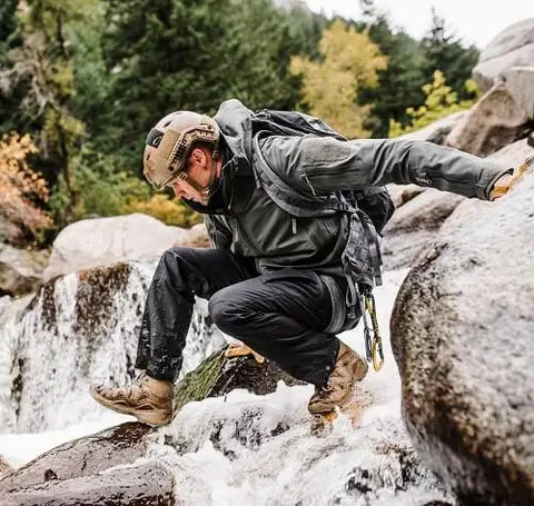 GR | Robust jackets: Your reliable companion for 2024 