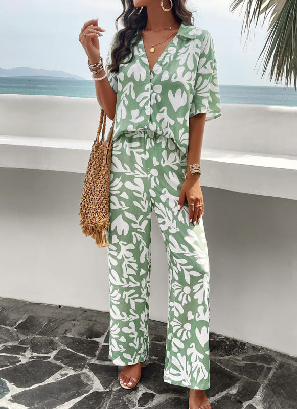 GR | Elegant Trendy Green Leaf Print Trousers and Blouse Matching Set