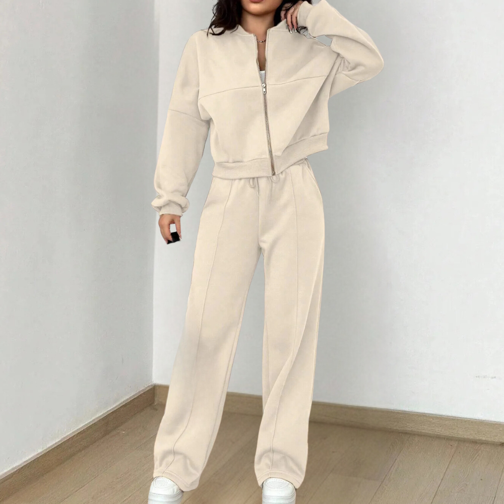 GR | Stylish two-piece ensemble for women
