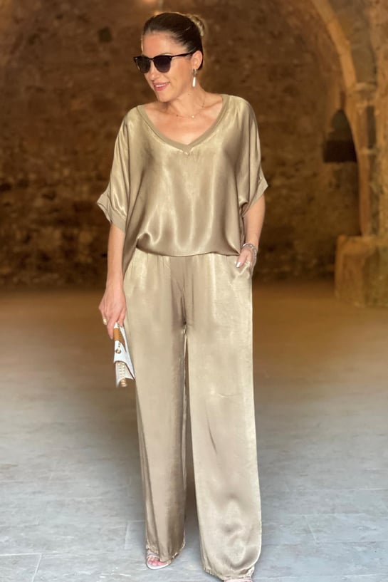 GR | V-neck 2-piece set