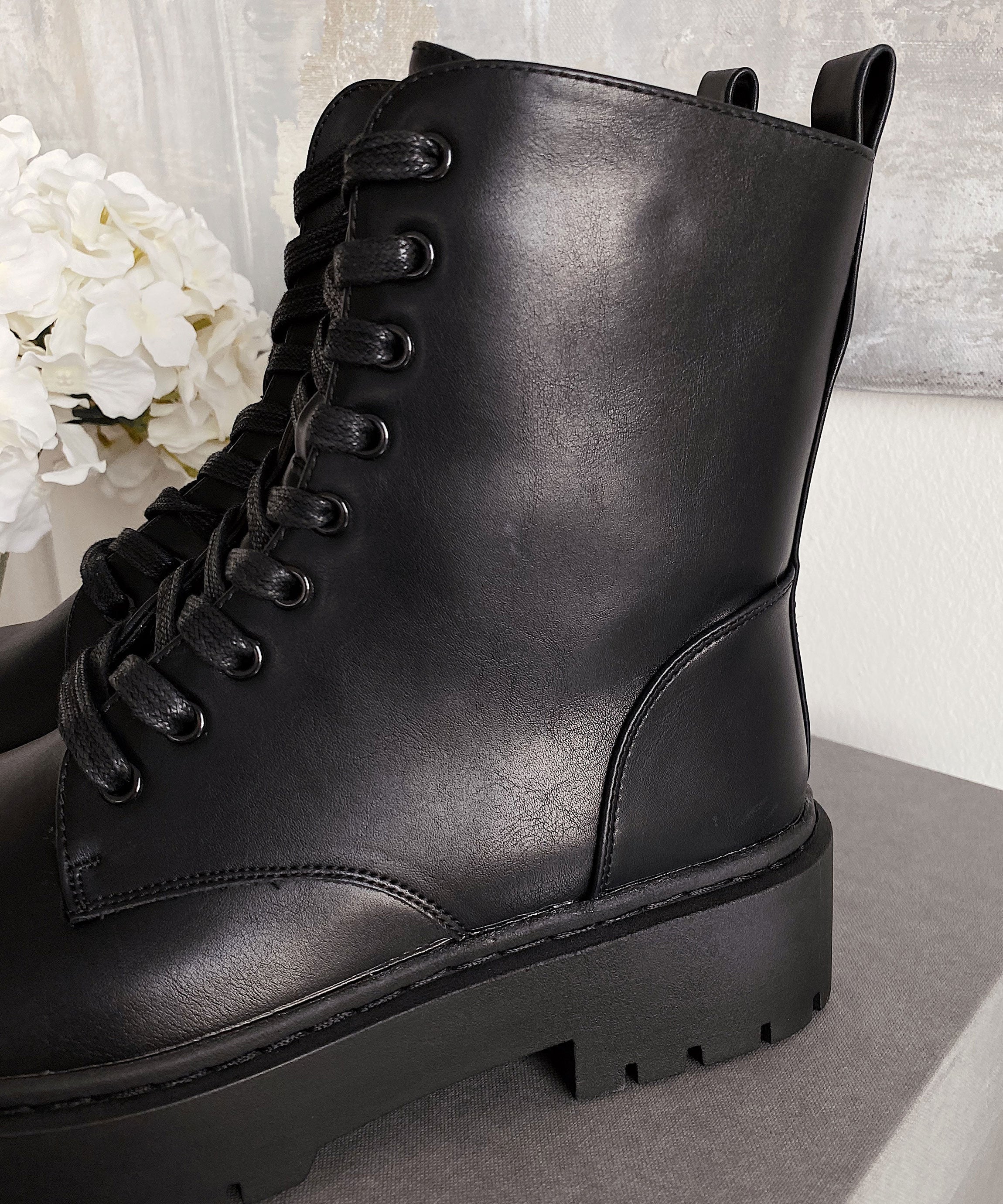 Serena boots, black