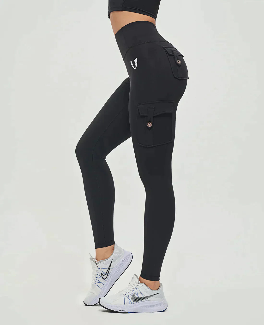 GR | High-waisted cargo leggings 