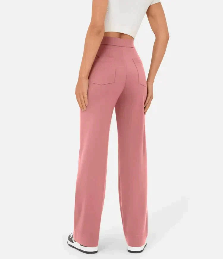 Hoch geschnittene, elastische Freizeithose