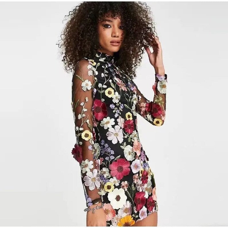 GR | Minikleid Mit Floralen Applikationen Und Durchscheinender Optik