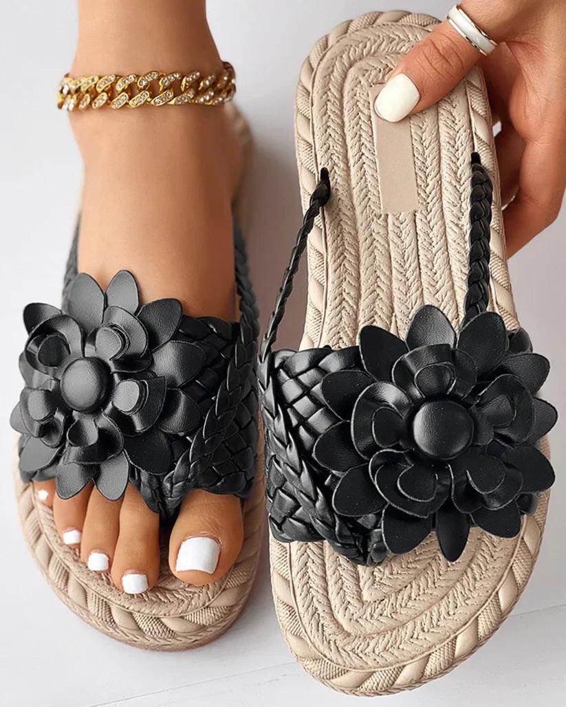 GR | Women's slippers with floral design