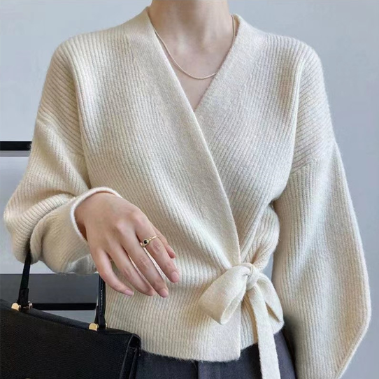 GR | Schicker Wickelpullover mit Bindegürtel