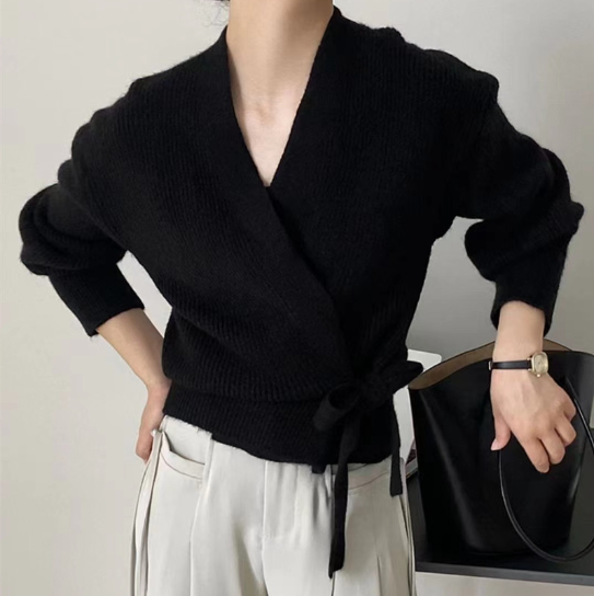 GR | Schicker Wickelpullover mit Bindegürtel