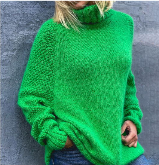 GR | Oversized roll-neck knit sweater for women