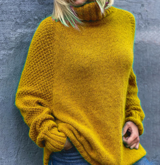 GR | Oversized roll-neck knit sweater for women