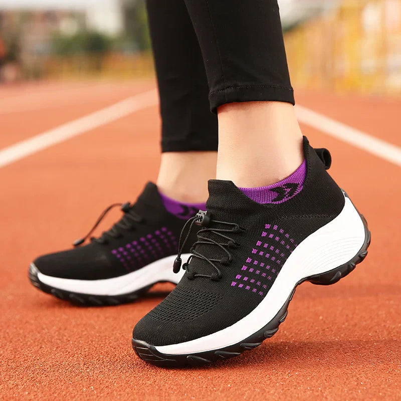 GR | Pain-relieving sneakers