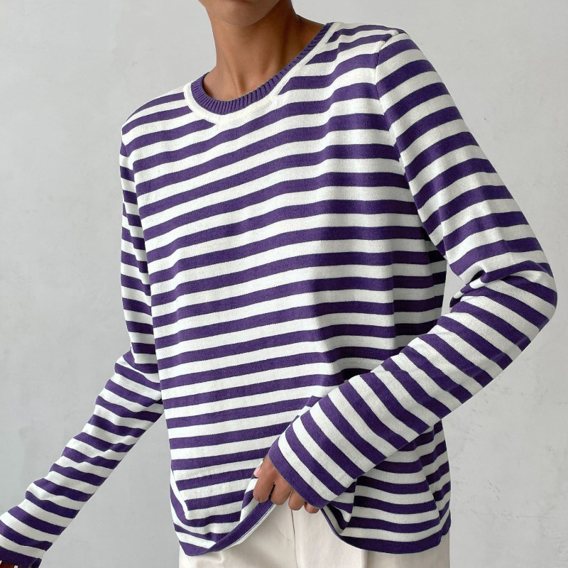 Elegant striped T-shirt