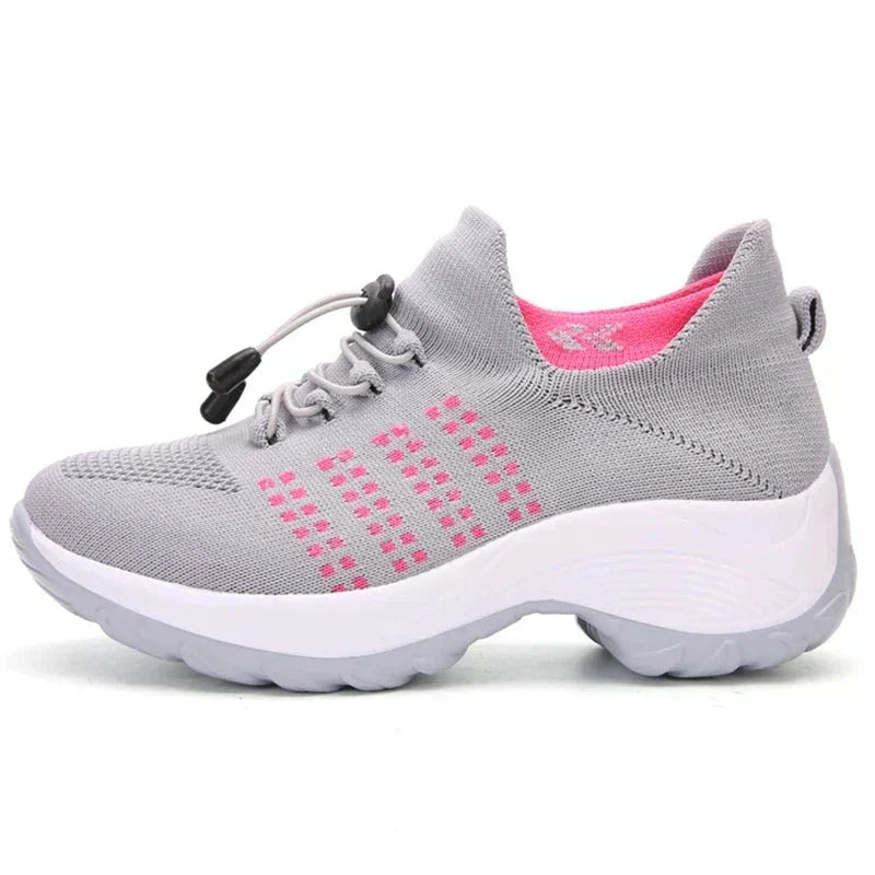 GR | Pain-relieving sneakers