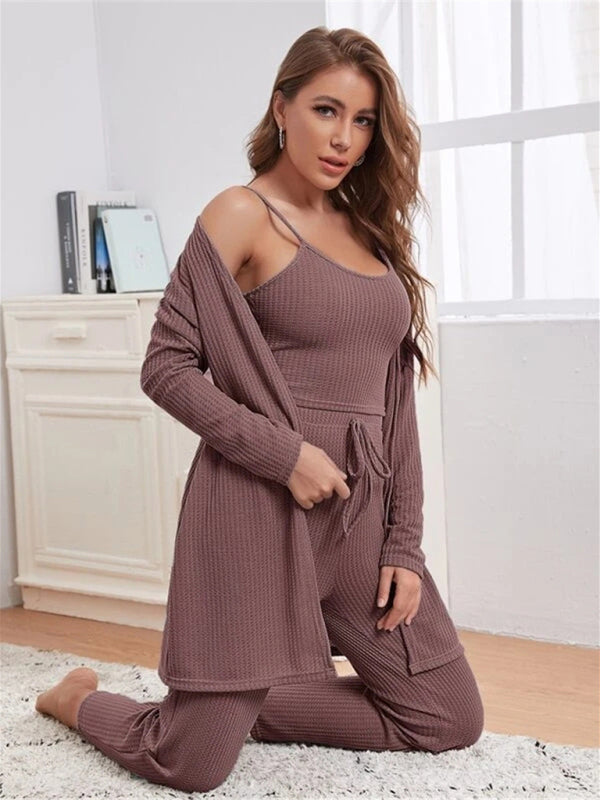 GR | Luxury 3-piece loungewear set for women