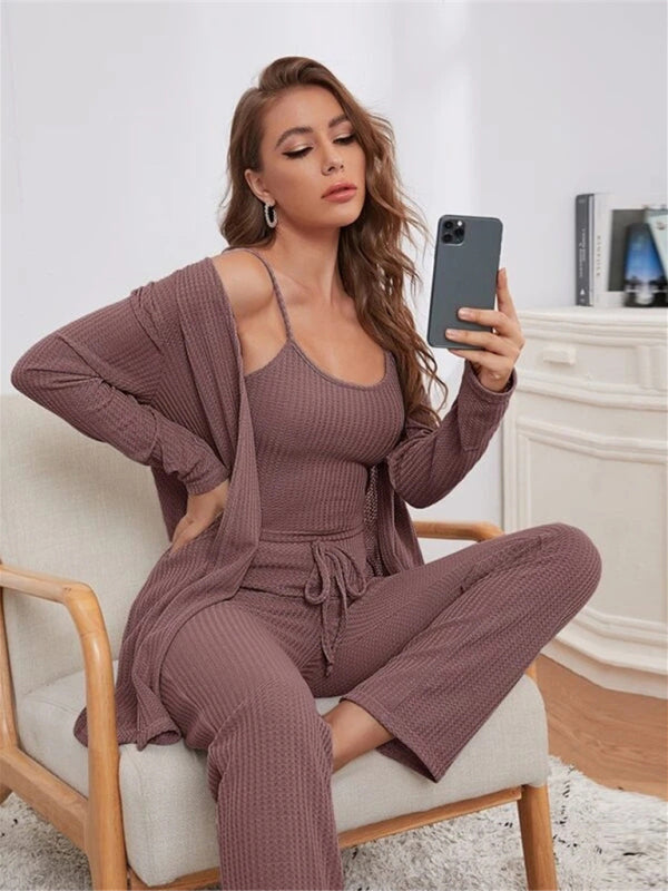 GR | Luxury 3-piece loungewear set for women