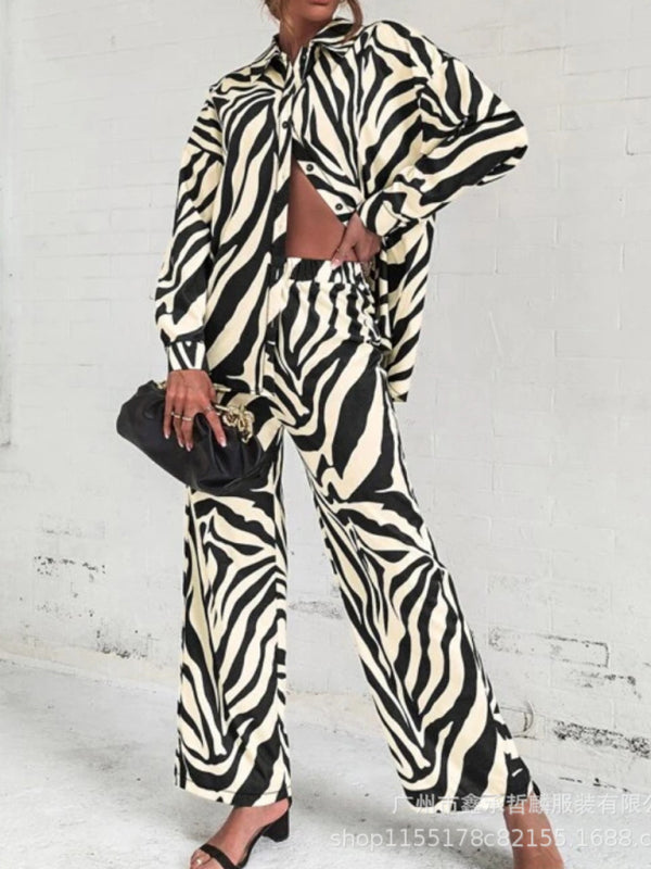 GR | Printed long-sleeved button-up shirt & trousers set