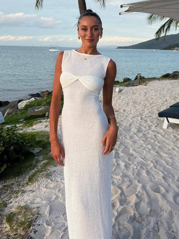 GR | Sleeveless fitted round neck knitted solid colour beach dress 