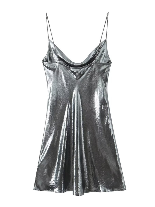 GR | Tiefer Rückenausschnitt metallisches Straps Kleid