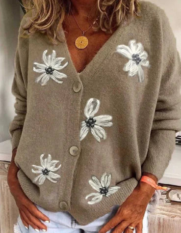GR | Klassischer und eleganter Winter-Cardigan.