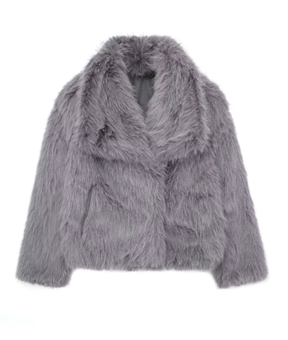 Faux fur jacket for glamorous appearances