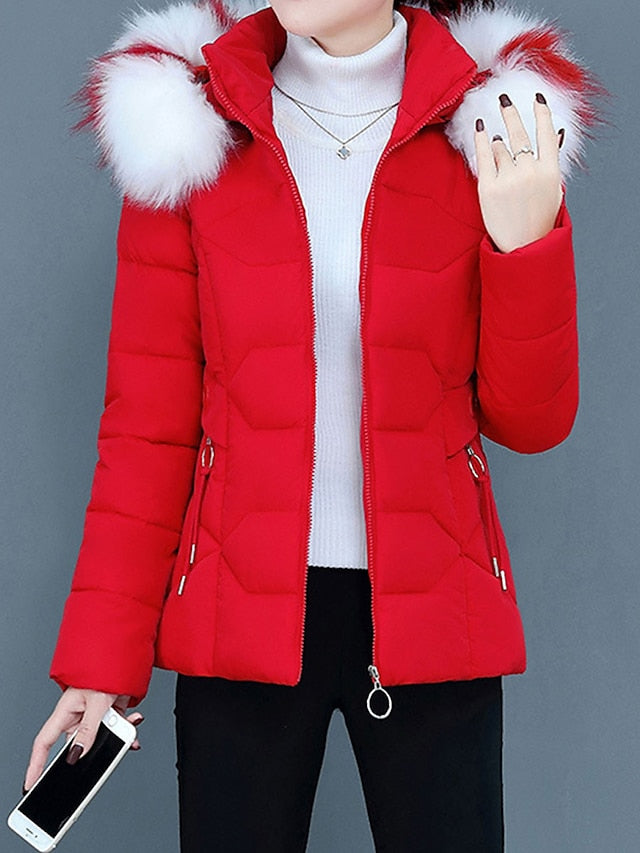 GR | Stylish women's winter jacket with fur collar