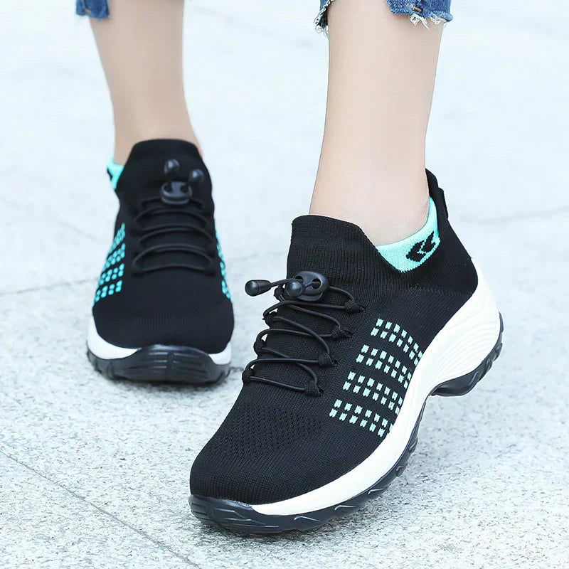 GR | Pain-relieving sneakers