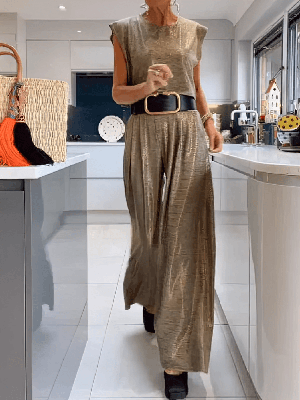 GR | Wide-leg trousers and sleeveless top for women