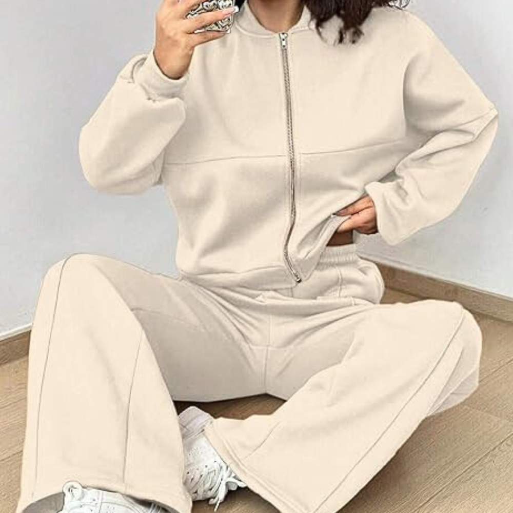 GR | Stylish two-piece ensemble for women