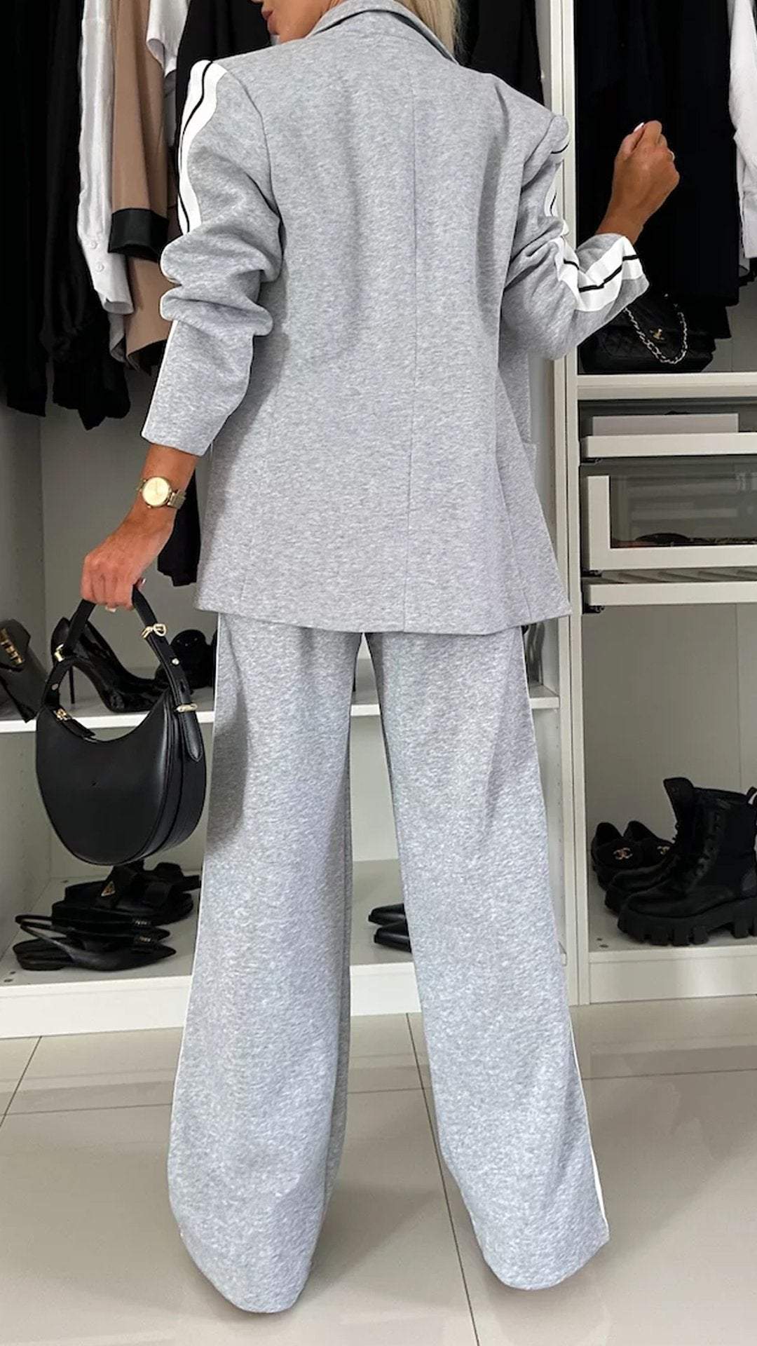 Casual and stylish winter dress