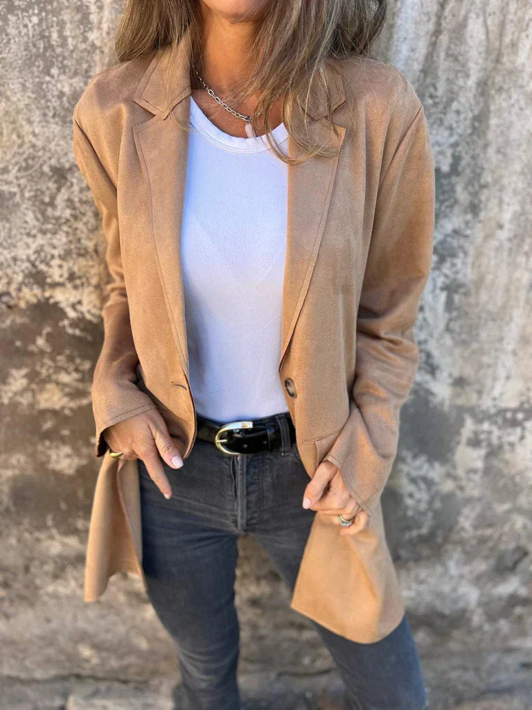 GR | Suede blazer for women - tailored camel-colored jacket with buttons and pockets