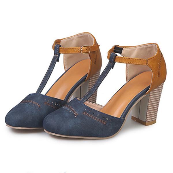 GR | Stylish sandals with heels 