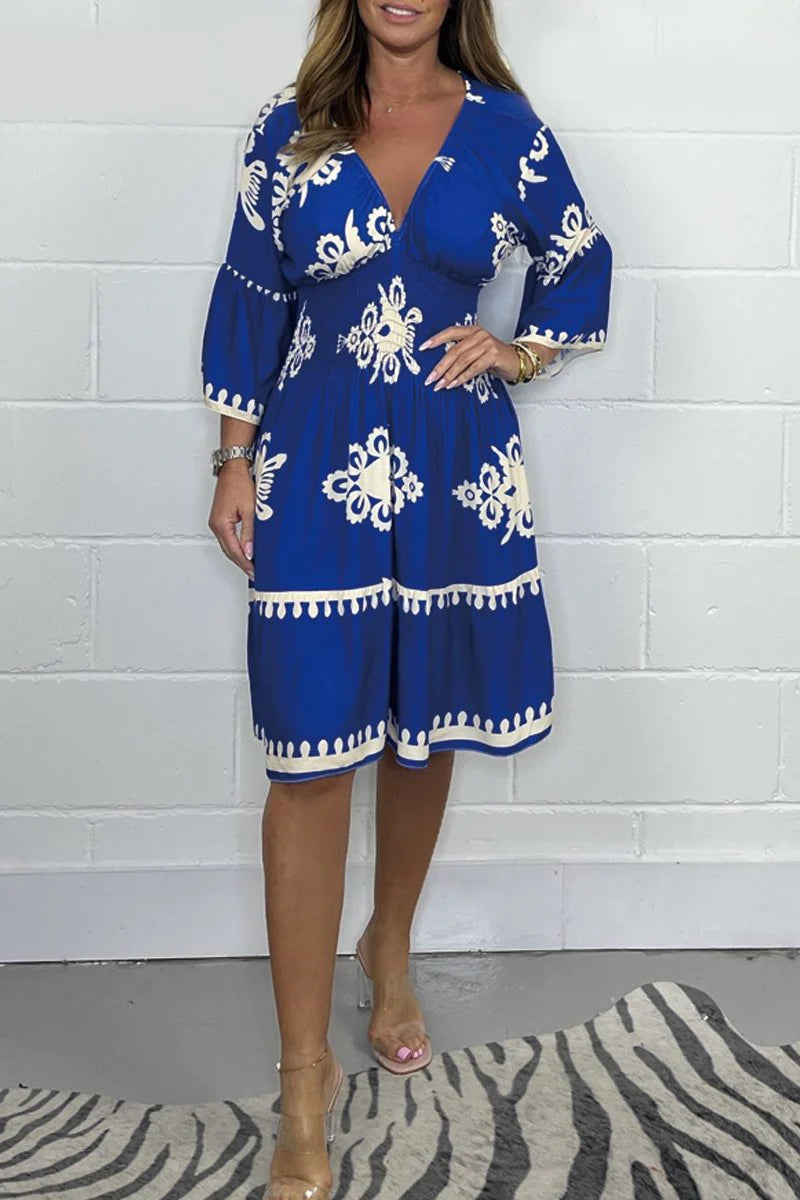 Printed dress with a V-neck