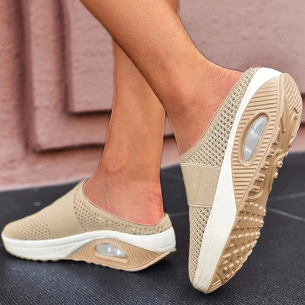GR | Luxurious slippers: Comfort and style for every occasion